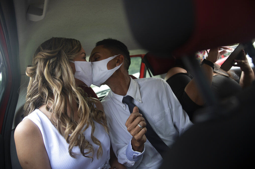 APTOPIX Virus Outbreak Brazil